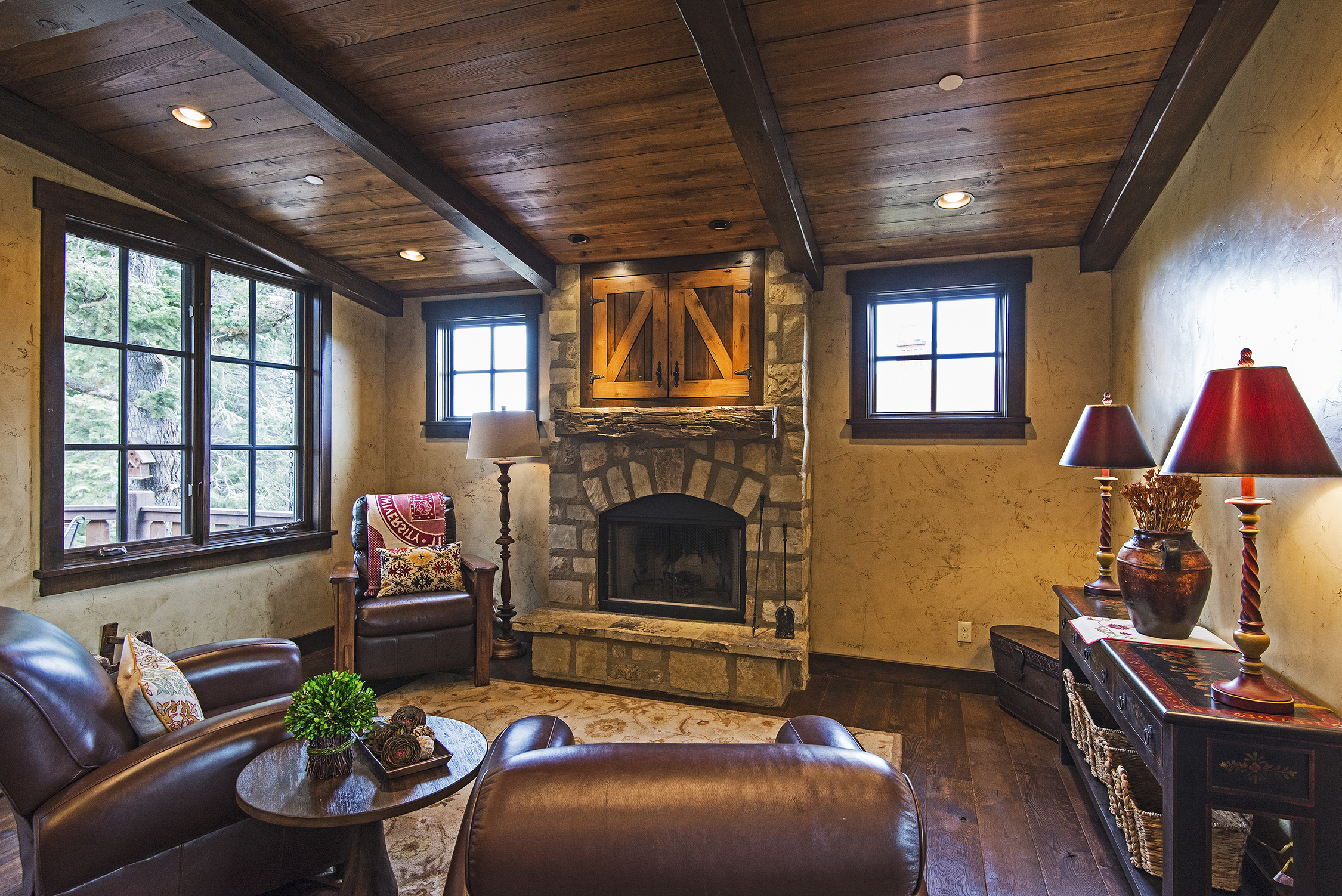 Chalet Image